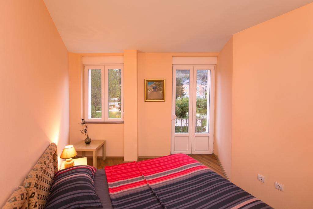 Apartments Bokan Cetinje Room photo