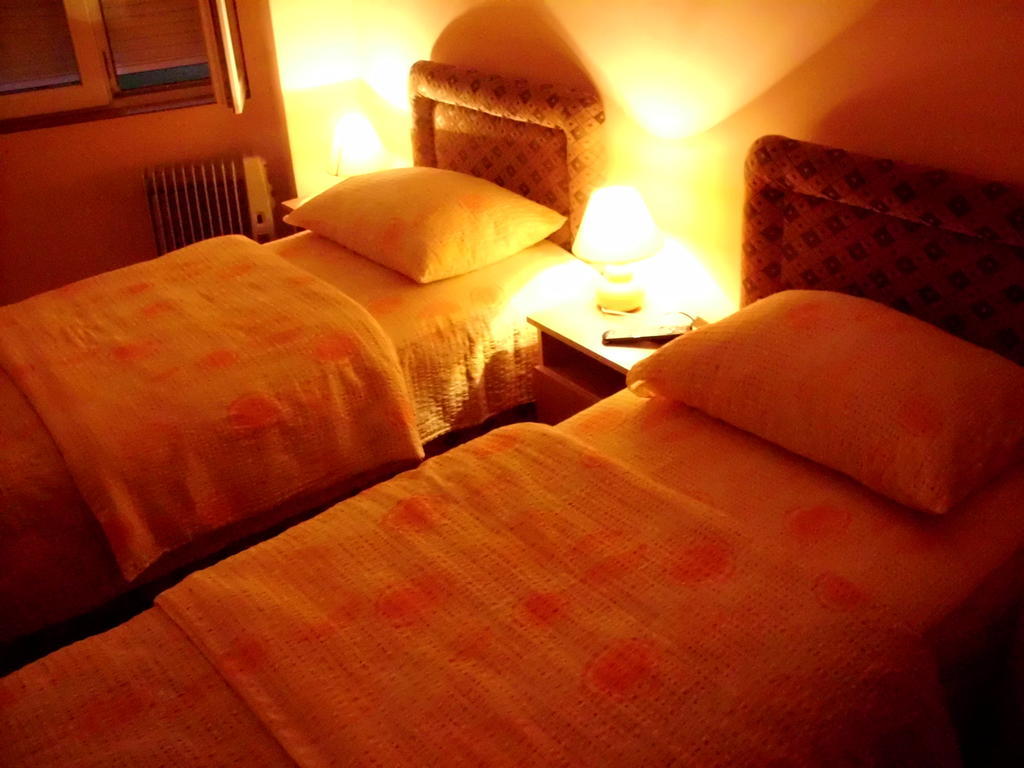 Apartments Bokan Cetinje Room photo